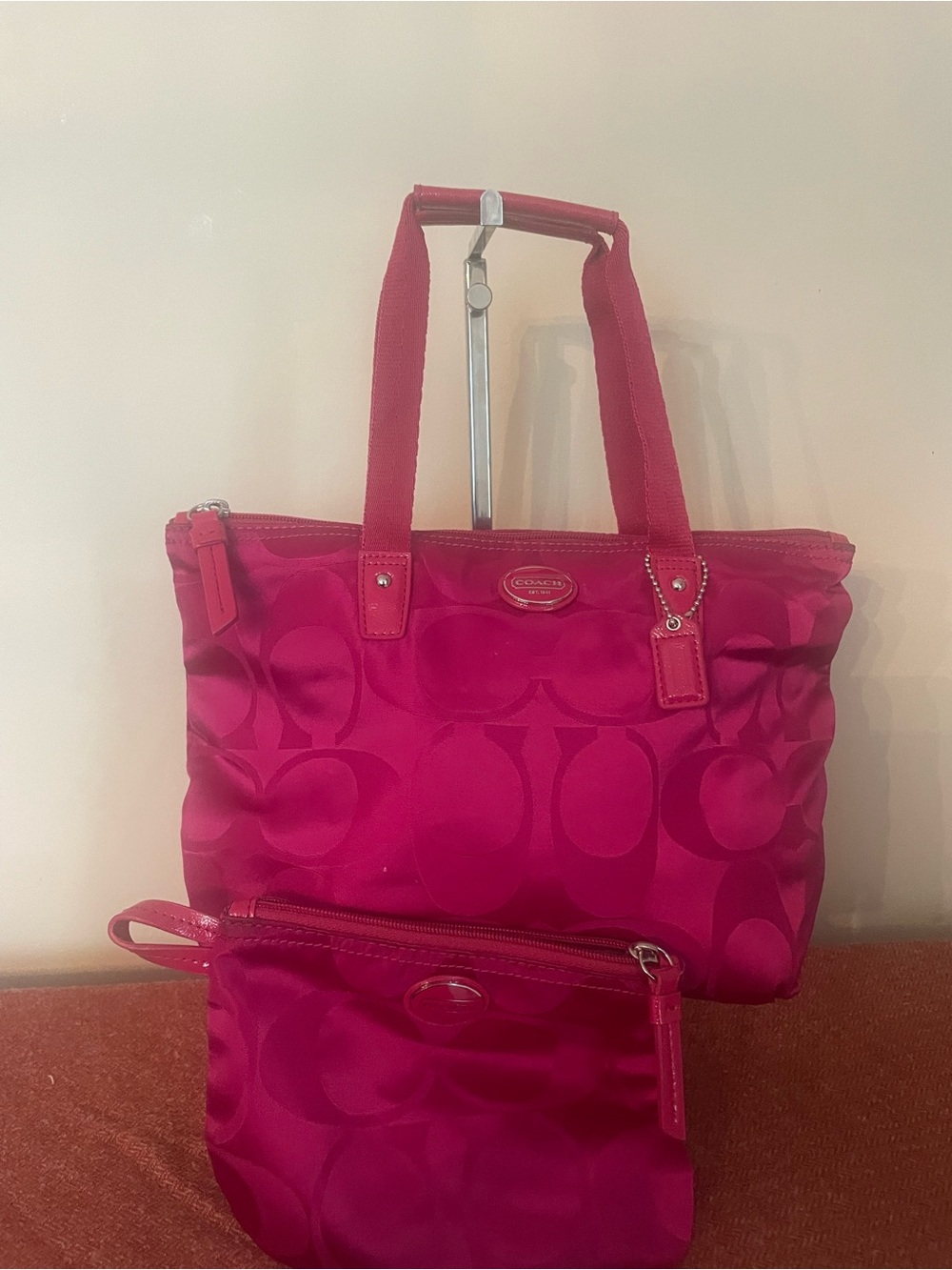Coach Pink Signature Small/Medium Tote Bag + Matching Wristlet - Picture 2 of 8